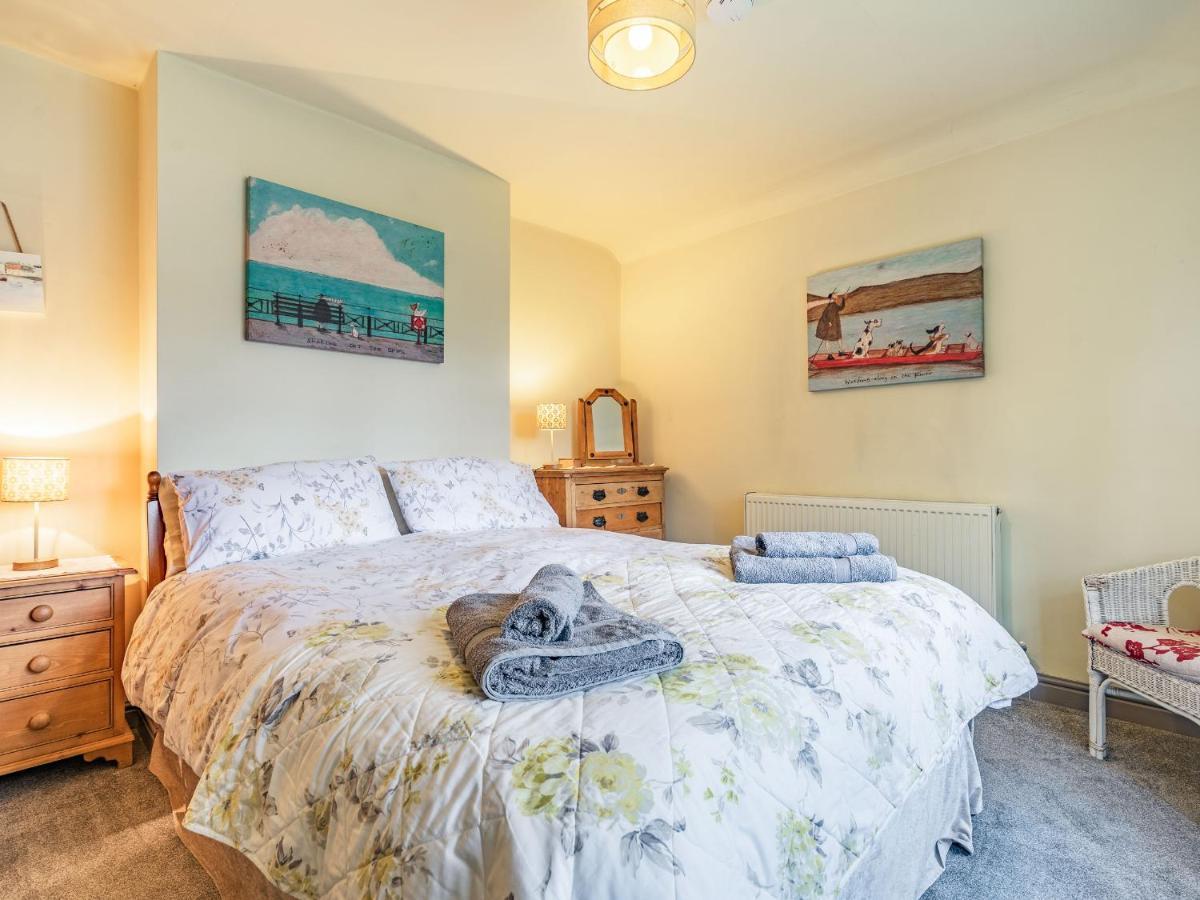 Wychwood Villa Whitby Buitenkant foto